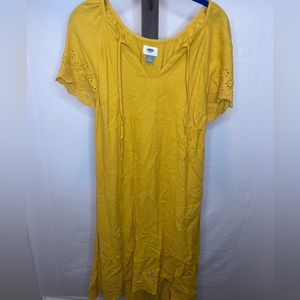 Old Navy Mustardy yellow dress | Size M